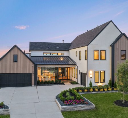 930 Bellagio Drive