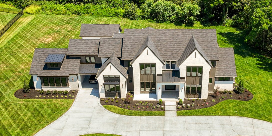 1290 Broad Oaks