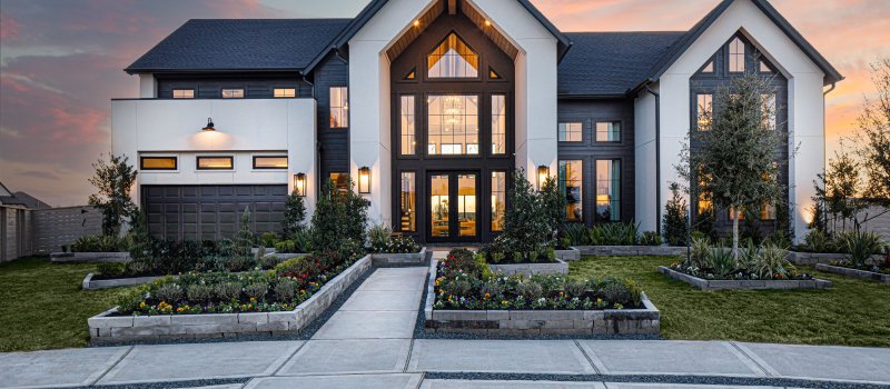 Legacy Exterior