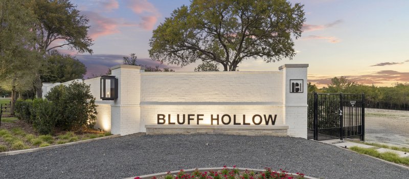 Bluff Hollow