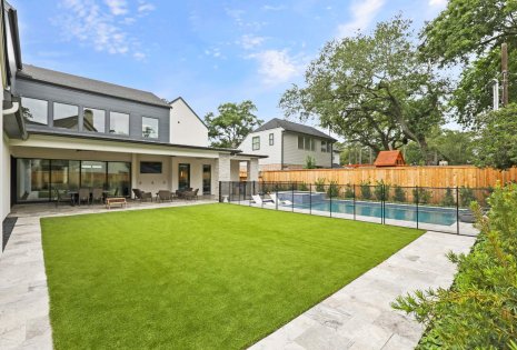 Outdoor Living