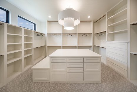 921 Brinn - Harper Estates Model