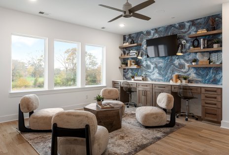 1095 Hamilton Dr - Model