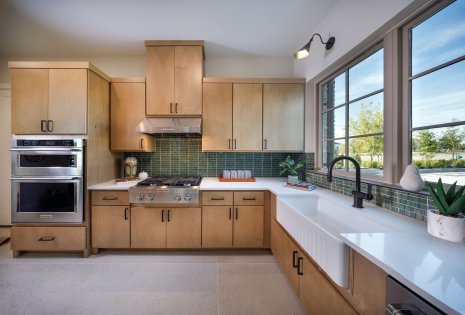 1202 Dean Meadow - Dean Farms Model