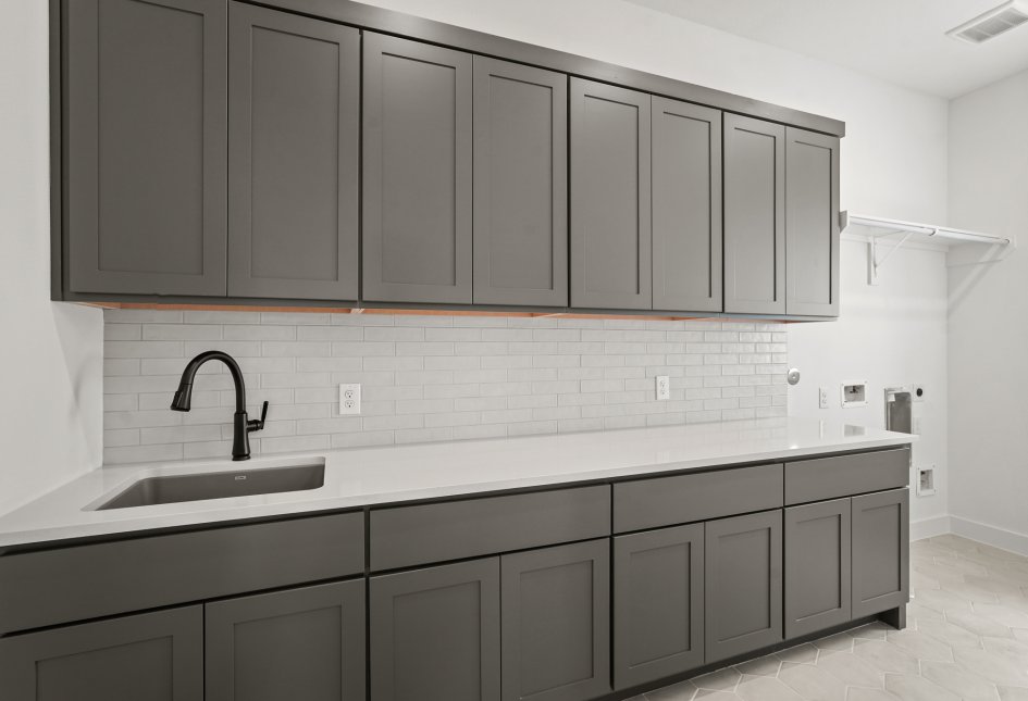 1115_potomac_drive