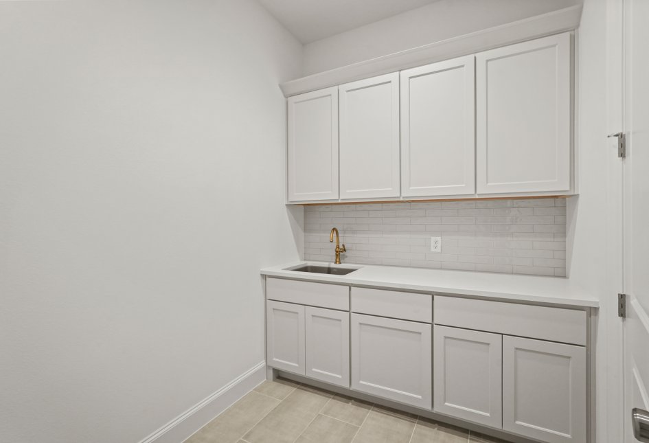 1115_potomac_drive_c