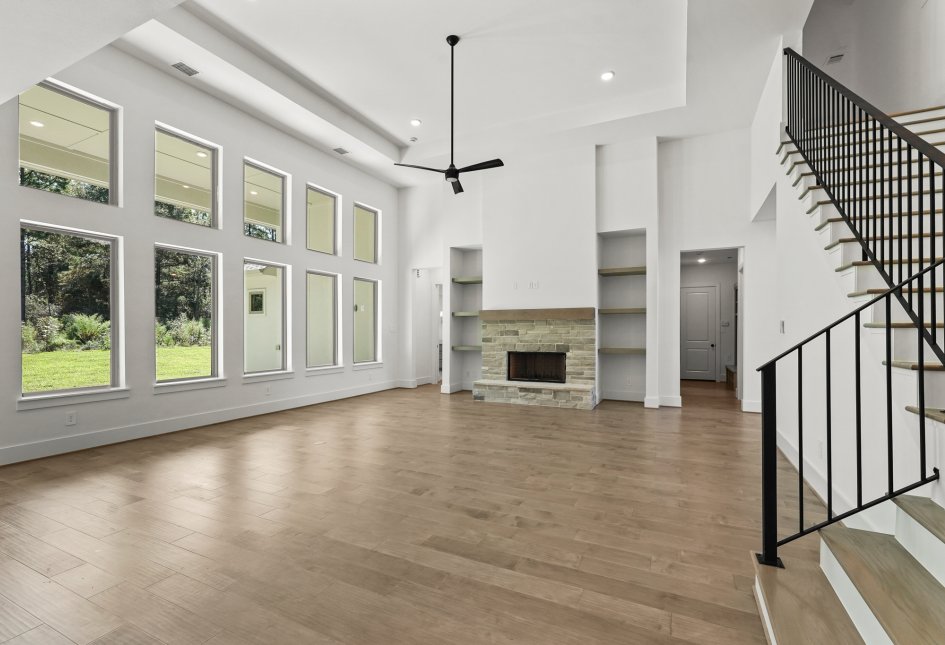 8345_leafbrook_trail