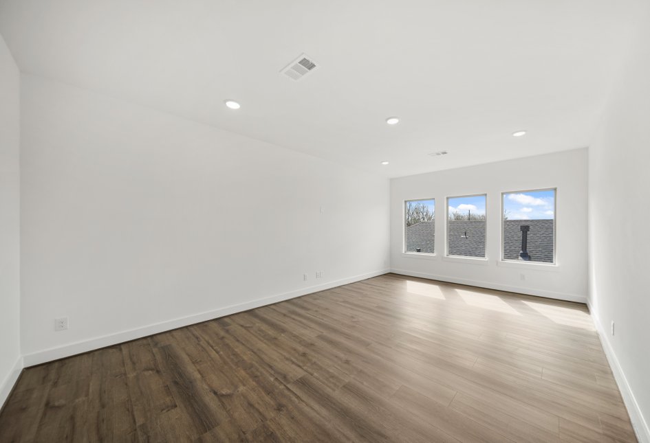3306 Winterwood