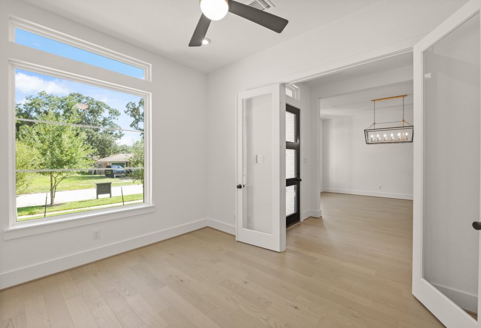 5223 Mimosa Drive