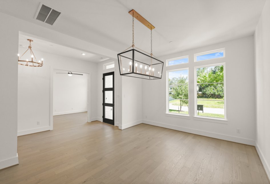 5223 Mimosa Drive