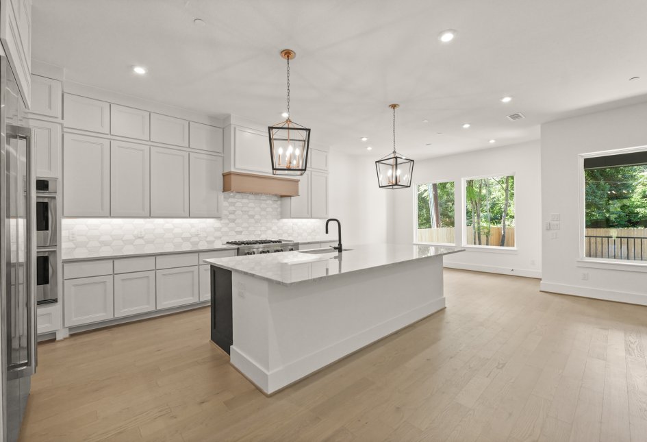 5223 Mimosa Drive