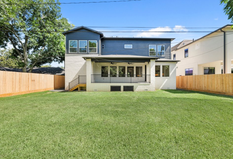 5223 Mimosa Drive