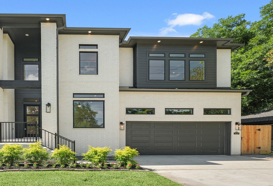 5223 Mimosa Drive