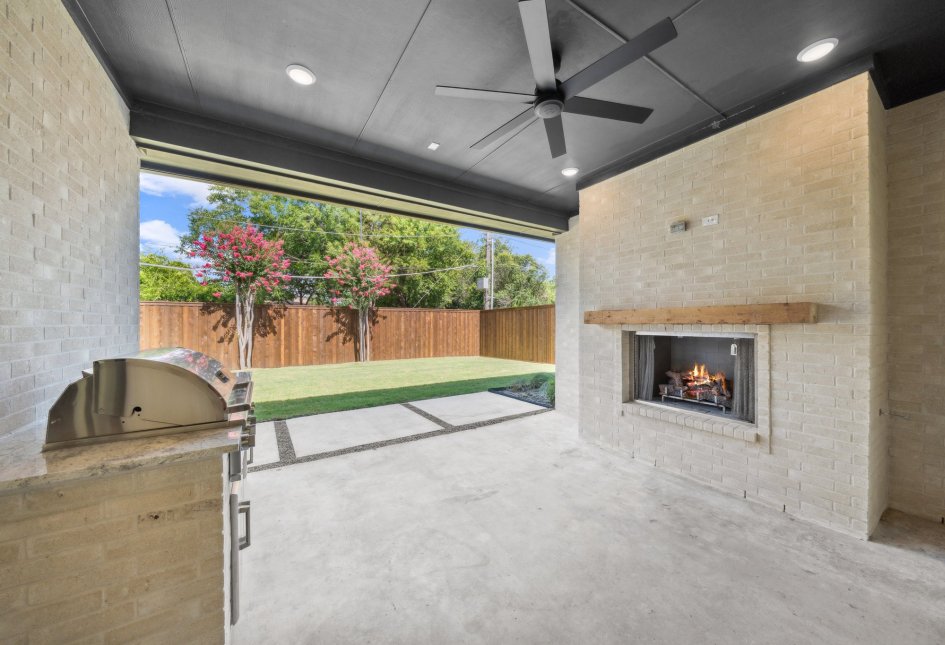 10444 Crittendon Drive