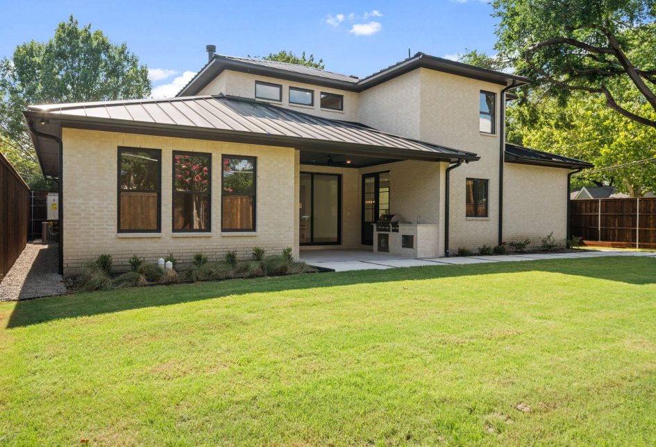 10444 Crittendon Drive