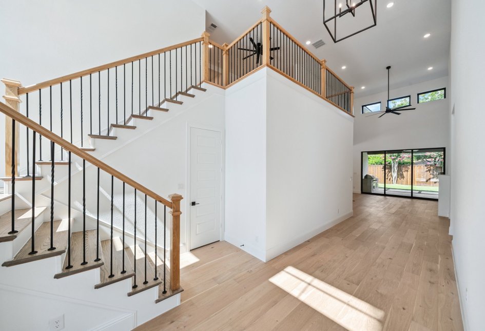 10444 Crittendon Drive