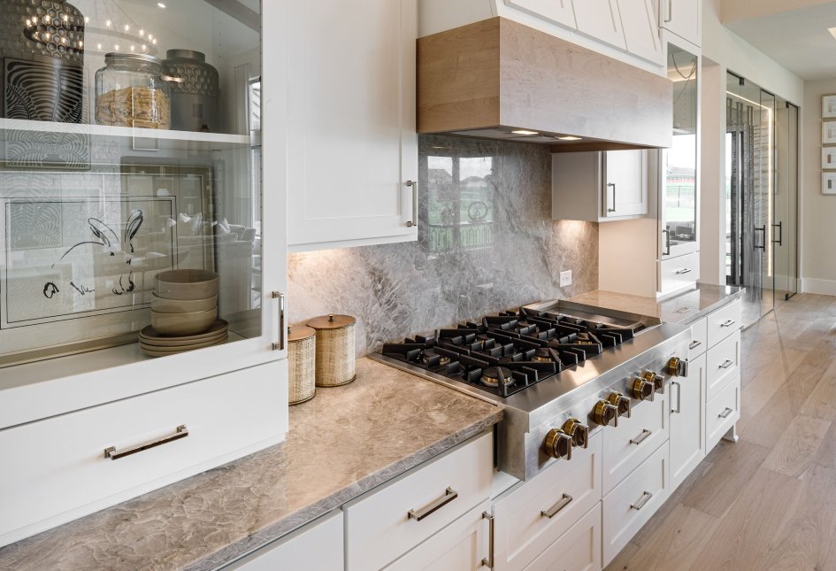 921 Brinn - Harper Estates Model