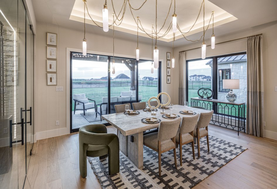 921 Brinn - Harper Estates Model
