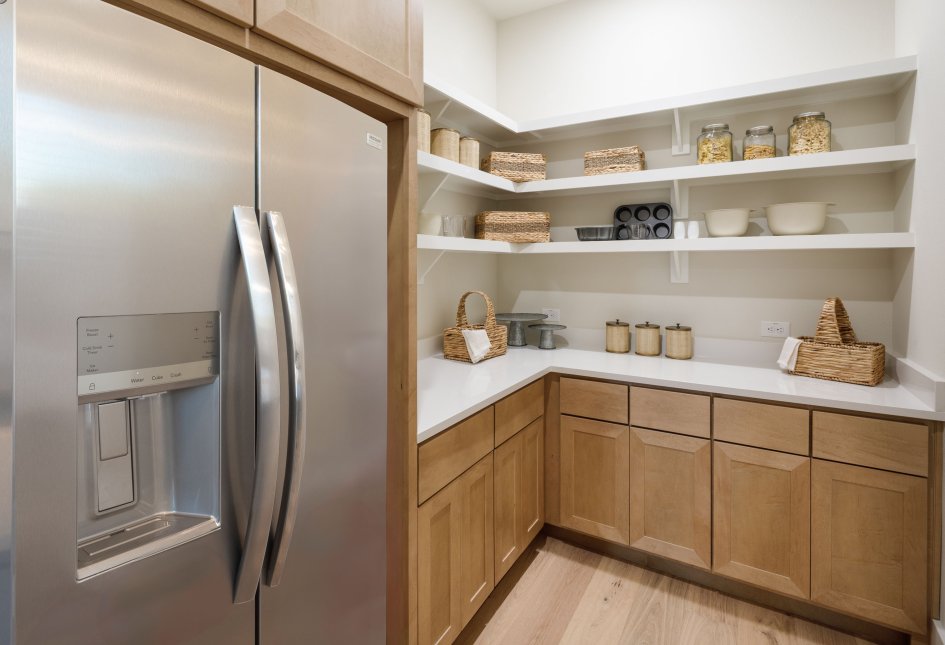 921 Brinn - Harper Estates Model