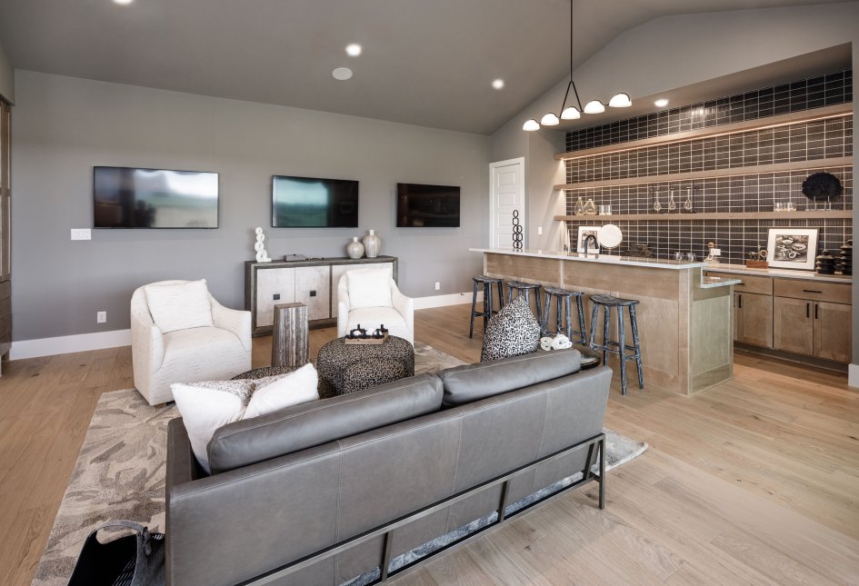 921 Brinn - Harper Estates Model