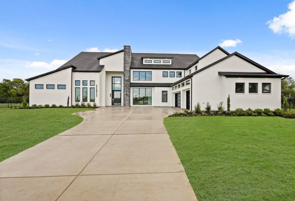 1030 Sofia Court 