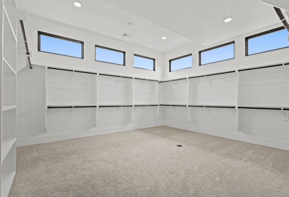 1030 Sofia Court 