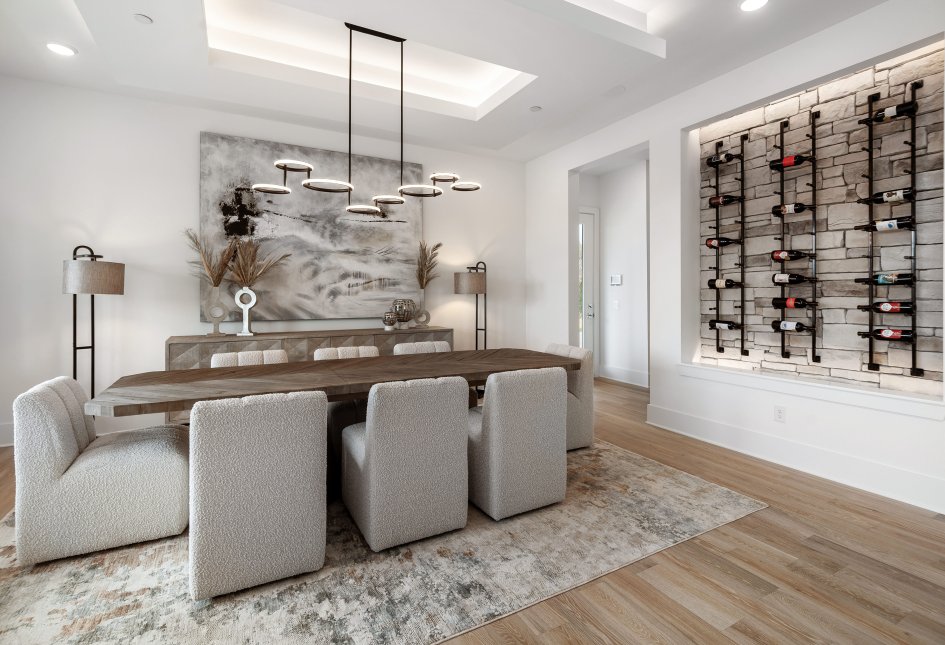 1095 Hamilton Dr - Model