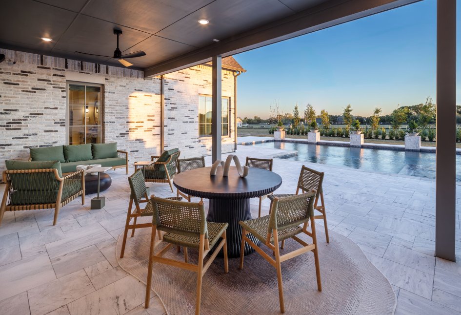 1202 Dean Meadow - Dean Farms Model