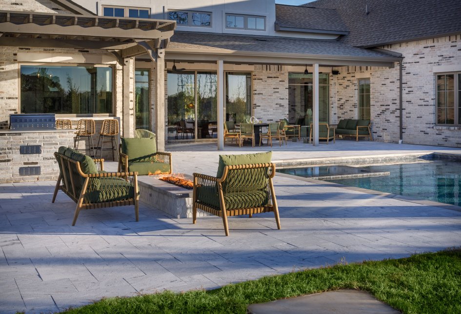 1202 Dean Meadow - Dean Farms Model