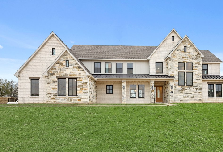 1319 Dean Meadow