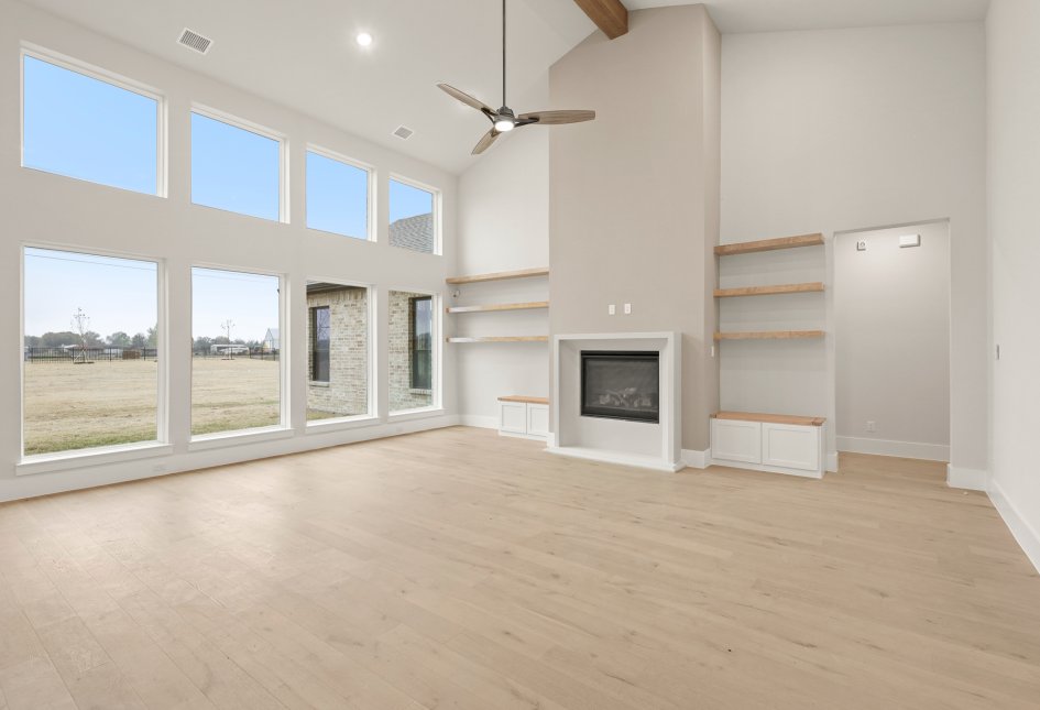 1332 Dean Meadow