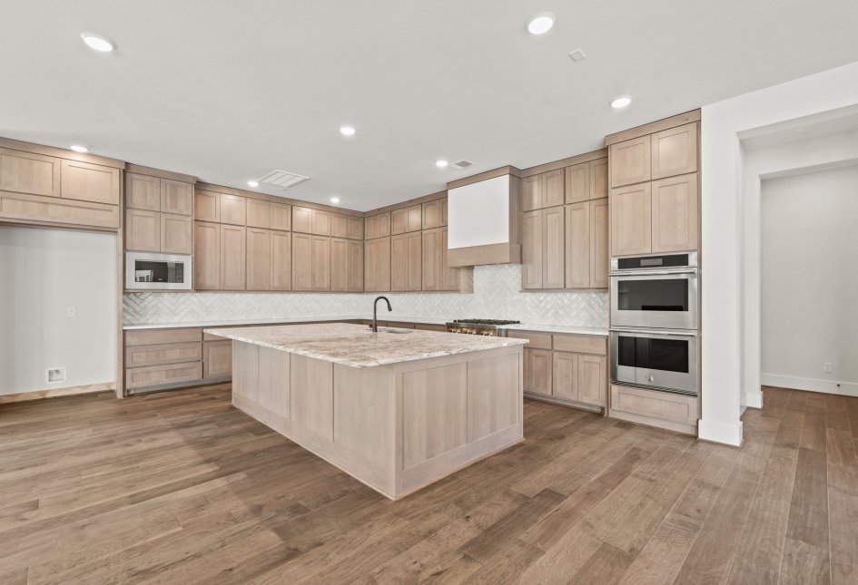 22214 Desert Foothills Lane