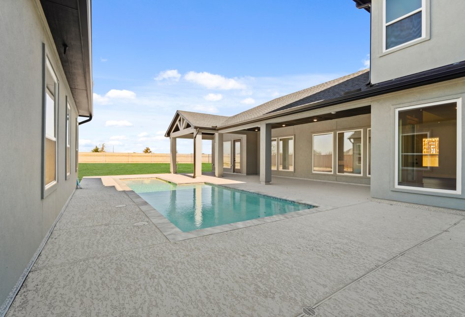 22214 Desert Foothills Lane