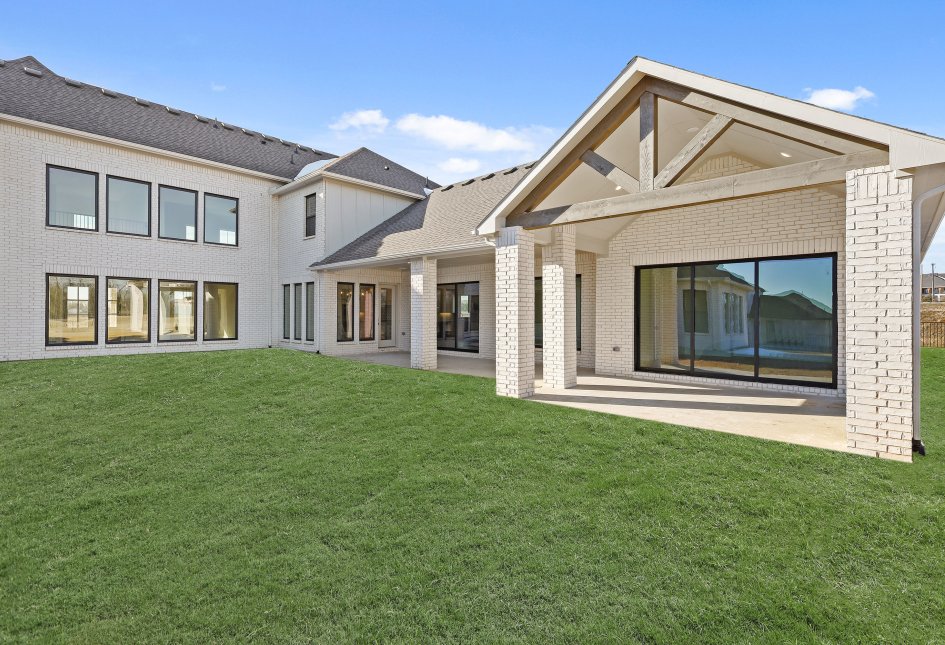 1319 Dean Meadow