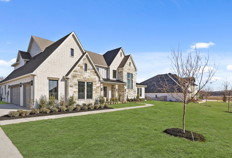 1319 Dean Meadow