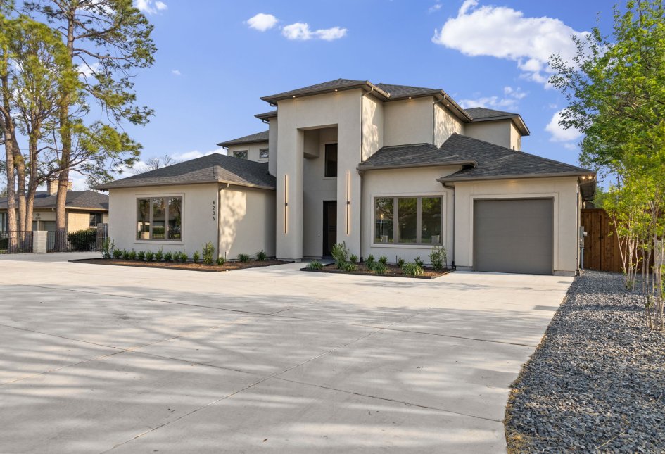 6236 Royal Lane