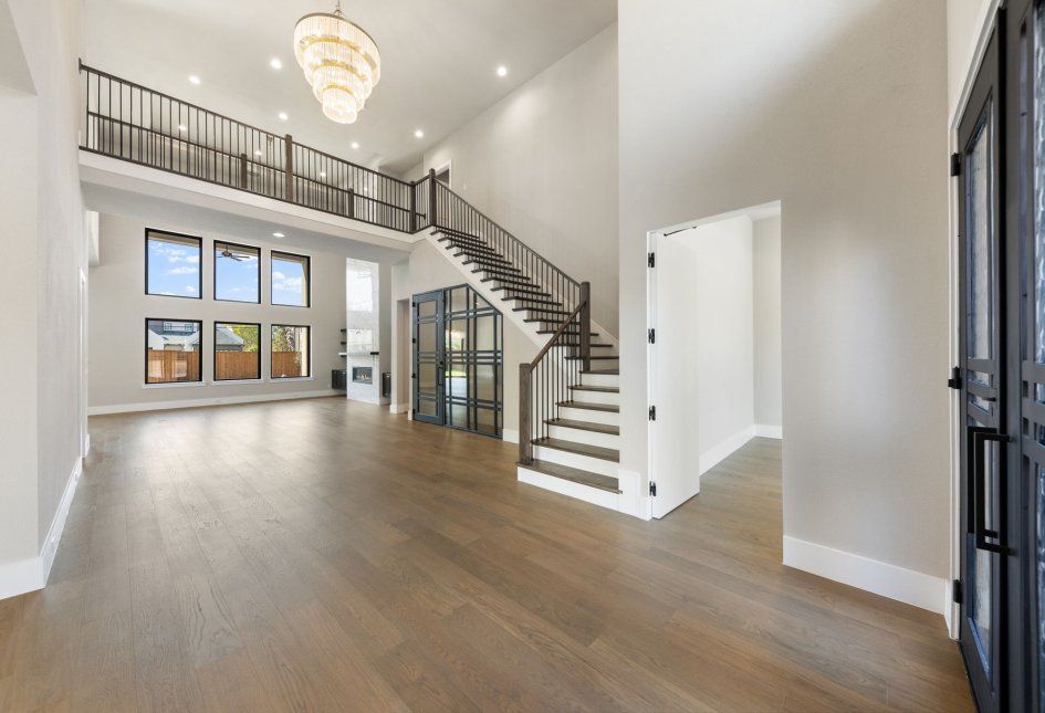 6236 Royal Lane