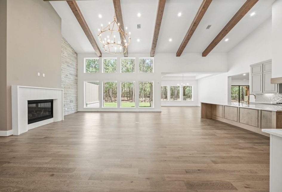7738 Dog Wood Acres