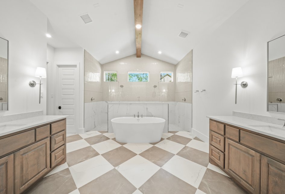 7738 Dog Wood Acres