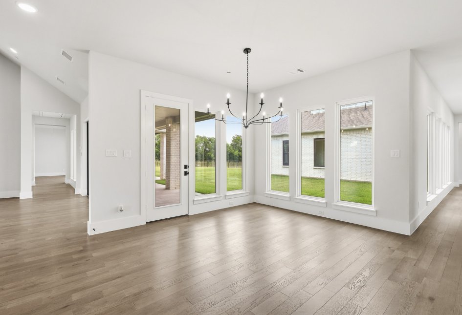 1319 Dean Meadow