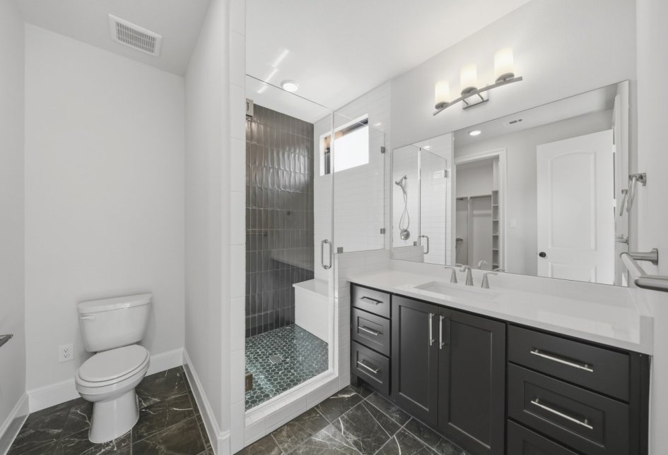 9204 Cardwell 