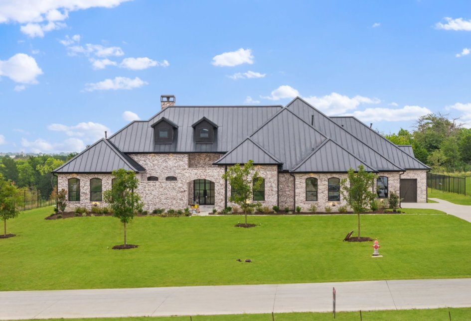3810 Elsa Dr 