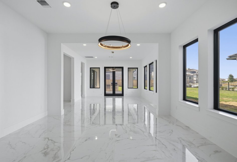 22211 Desert Foothills 