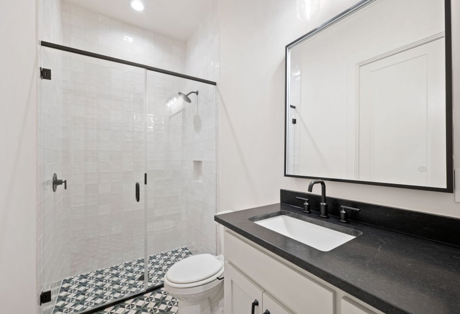 3120 Brookhollow