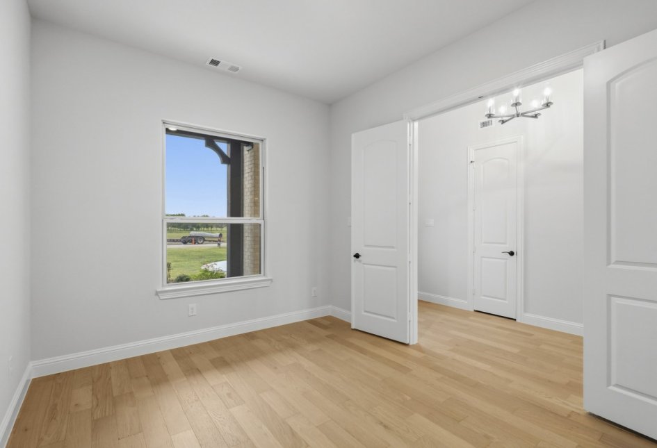 5616 Westfield Drive