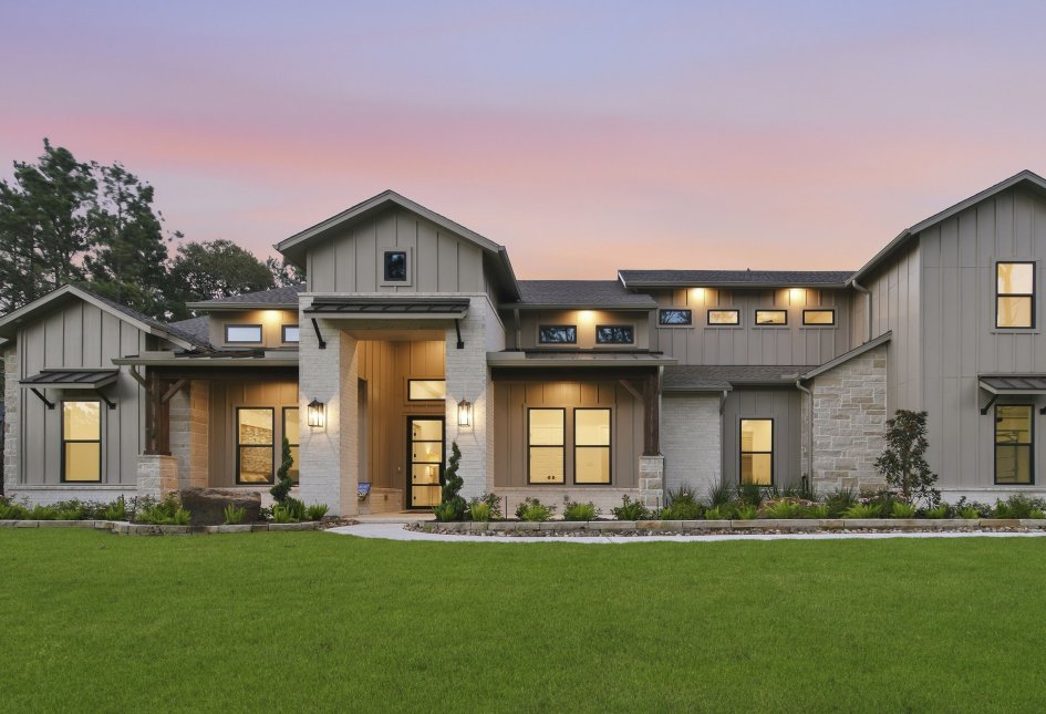 7738 Dog Wood Acres