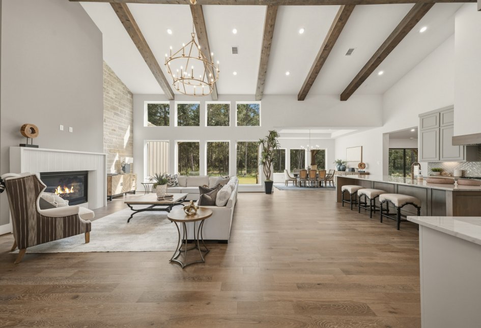 7738 Dog Wood Acres