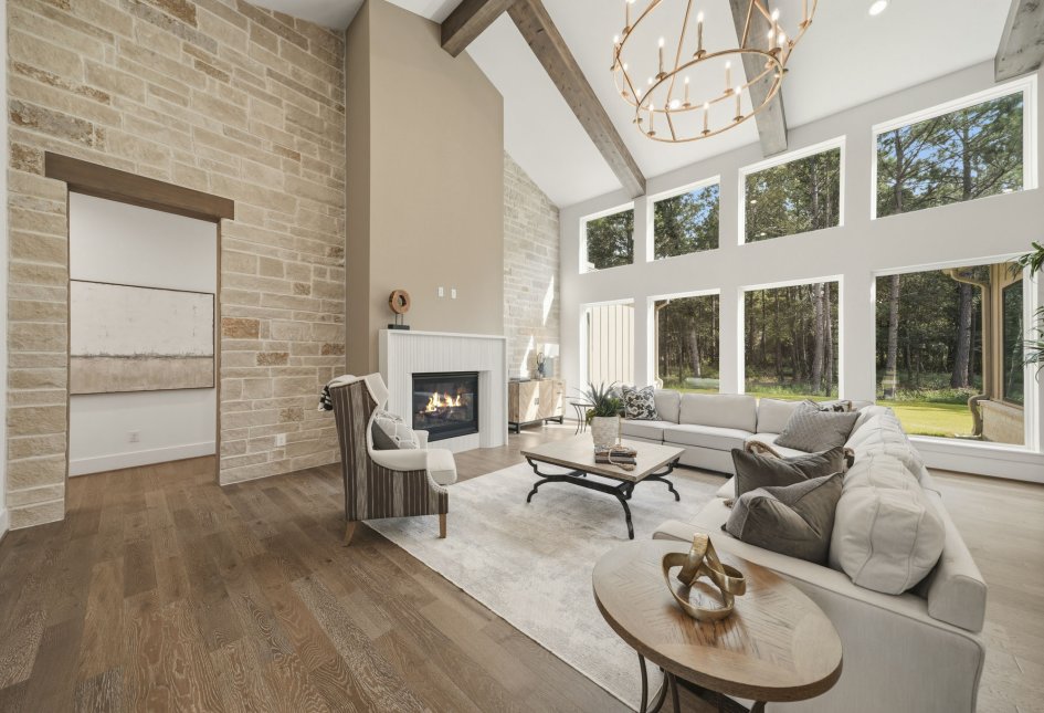 7738 Dog Wood Acres