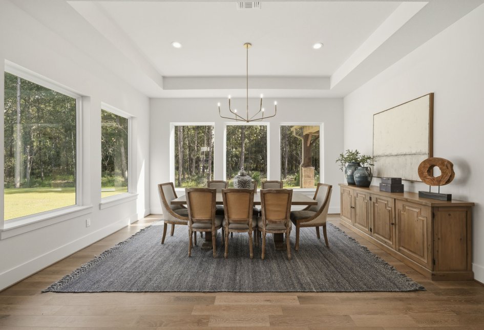 7738 Dog Wood Acres