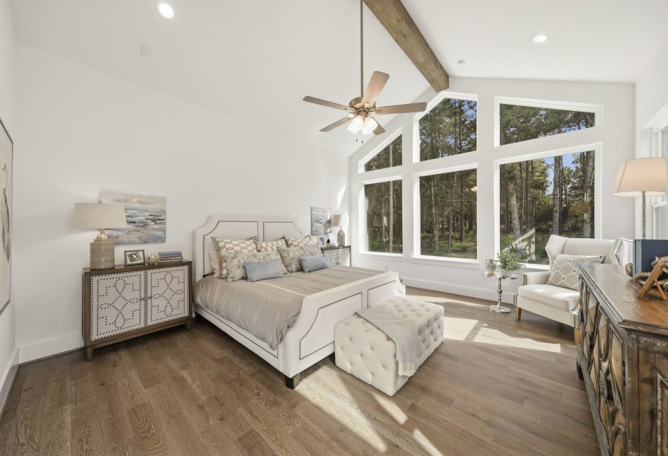 7738 Dog Wood Acres